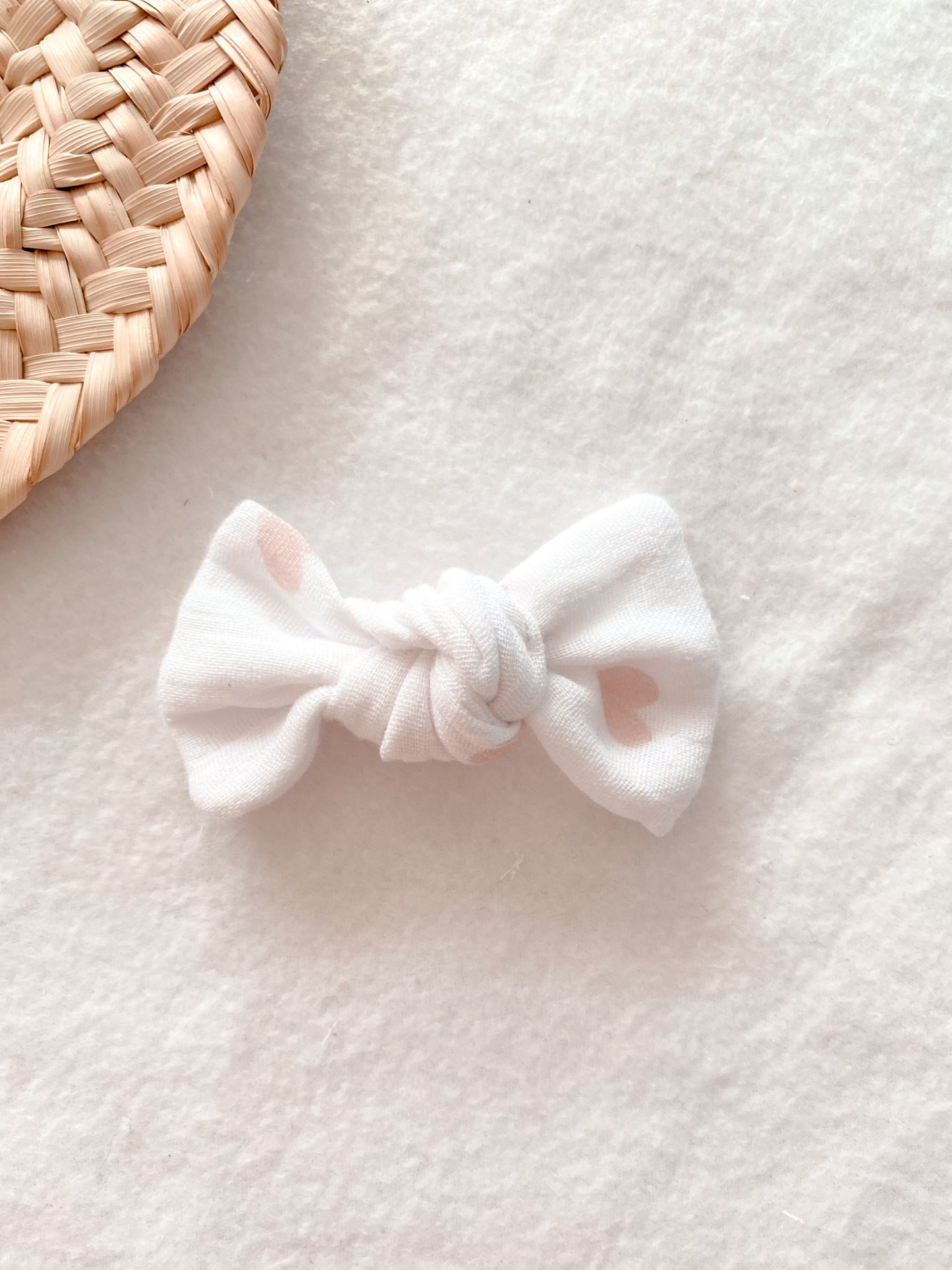 Barrette ou chouchou ou bandeau cœurs
