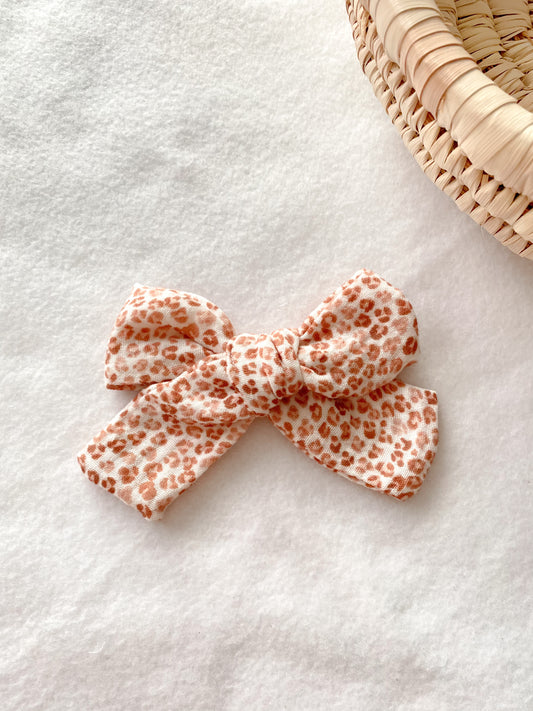 Barrette ou chouchou ou bandeau graou