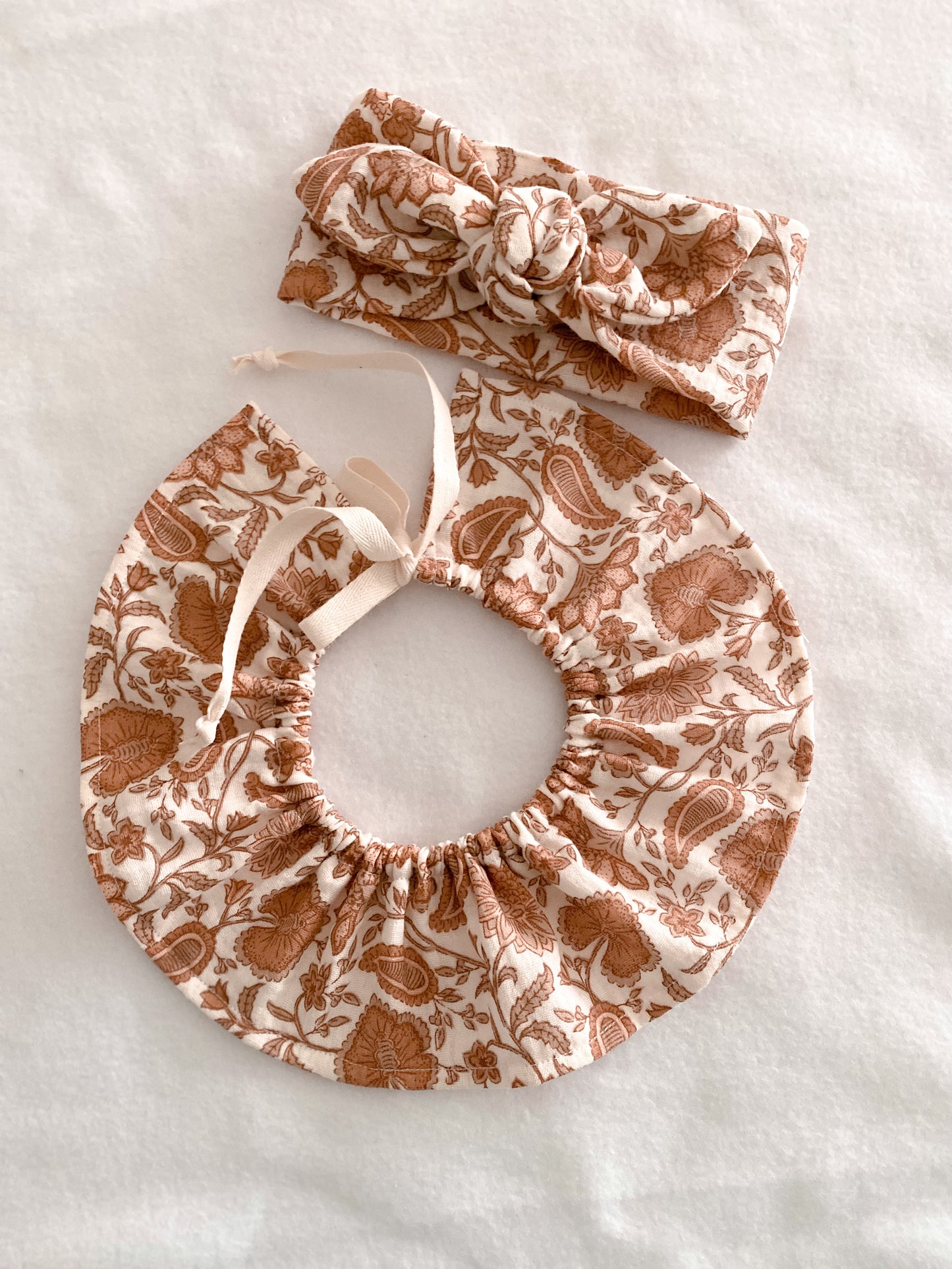 Collerette / col volanté