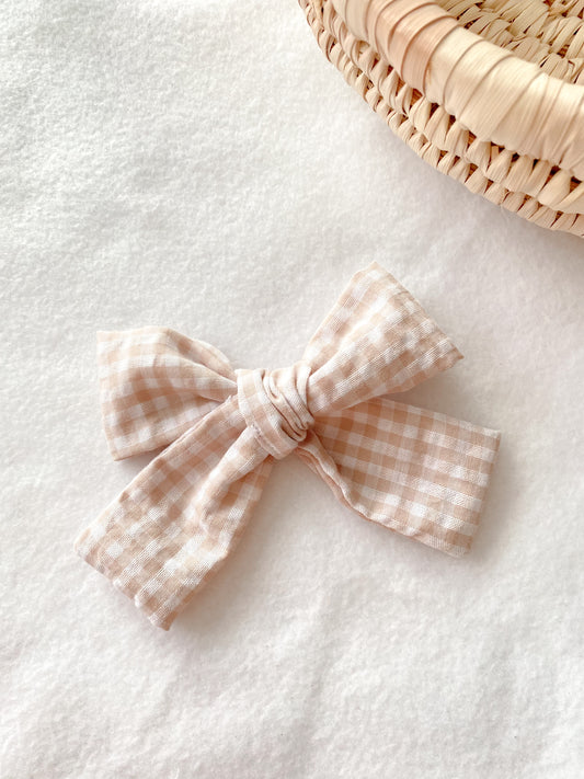 Barrette ou chouchou ou bandeau vichy