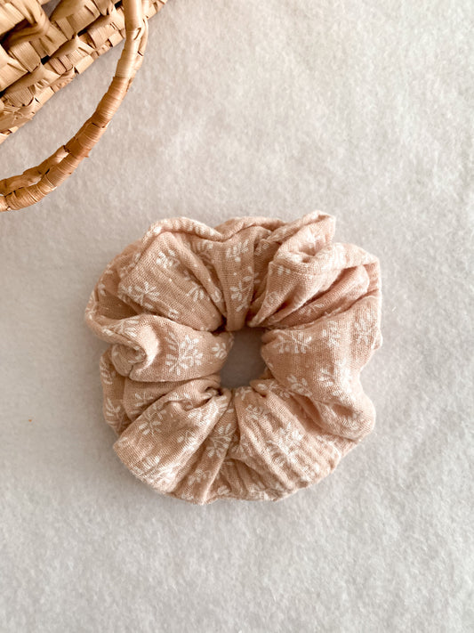 Chouchou Ema beige / scrunchie / chouchou cheveux / chouchou fait main