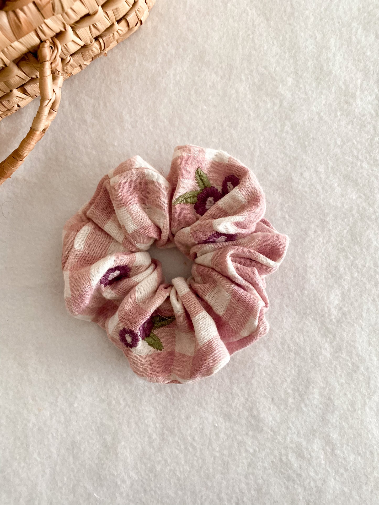Chouchou Floralie / scrunchie / chouchou cheveux / chouchou fait main