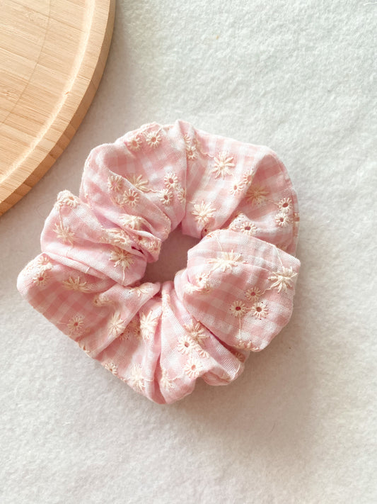 Chouchou vichy rose brodé - scrunchie - chouchou cheveux