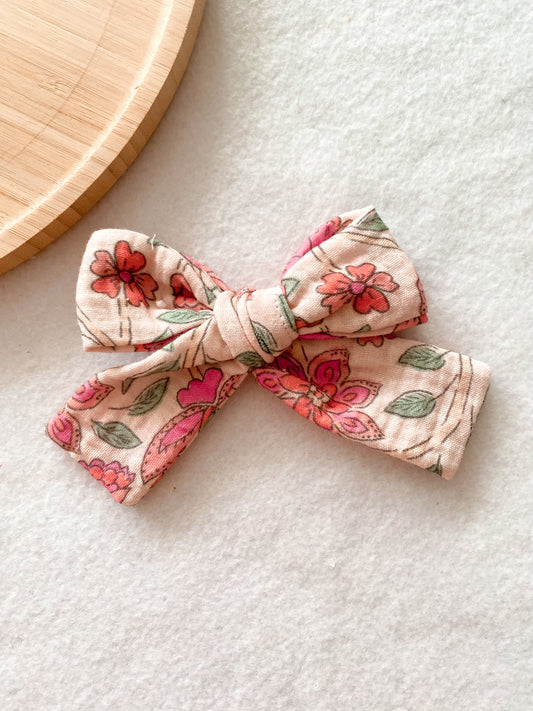 Noeud hortense pour chouchou ou barrette